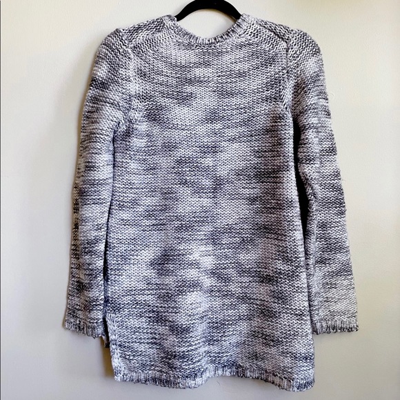 ANN TAYLOR | Salt & Pepper Sweater - Picture 4 of 6
